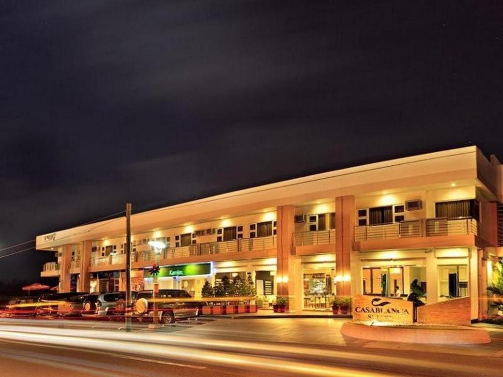 Casablanca Suites Legazpi Exteriér fotografie